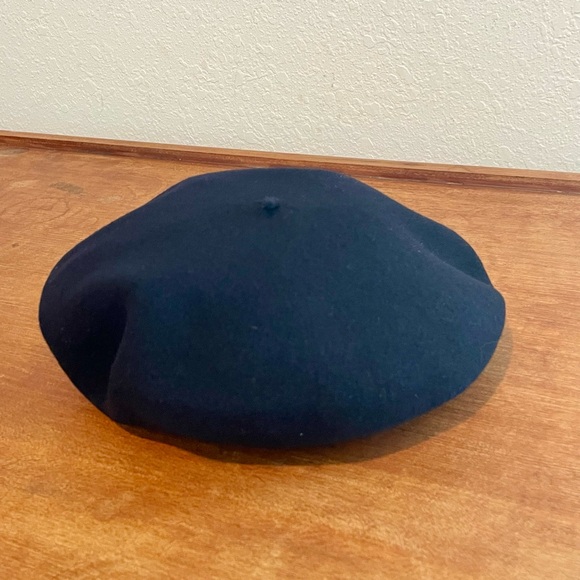 Vintage Printemps Paris Black Pure Lane Felt Wool  Beret Hat - Picture 3 of 15